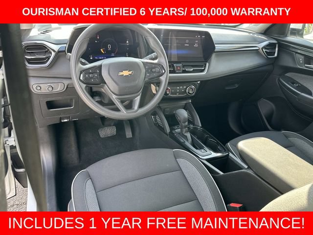 Used 2025 Chevrolet TrailBlazer LT AWD/4WD image 17