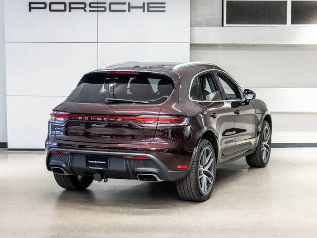 Used 2025 Porsche Macan image 8
