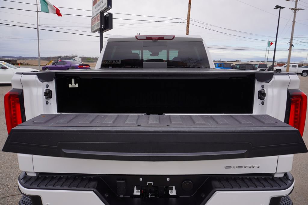 Used 2022 GMC Sierra 1500 Denali w/ Denali Reserve Package image 26