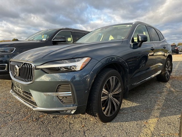 Used 2022 Volvo XC60 B5 Inscription w/ Advanced Package