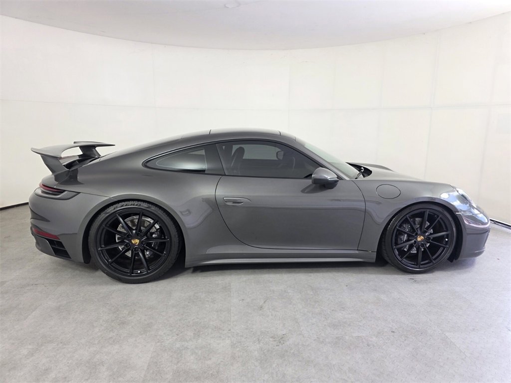 Used 2020 Porsche 911 Carrera image 3