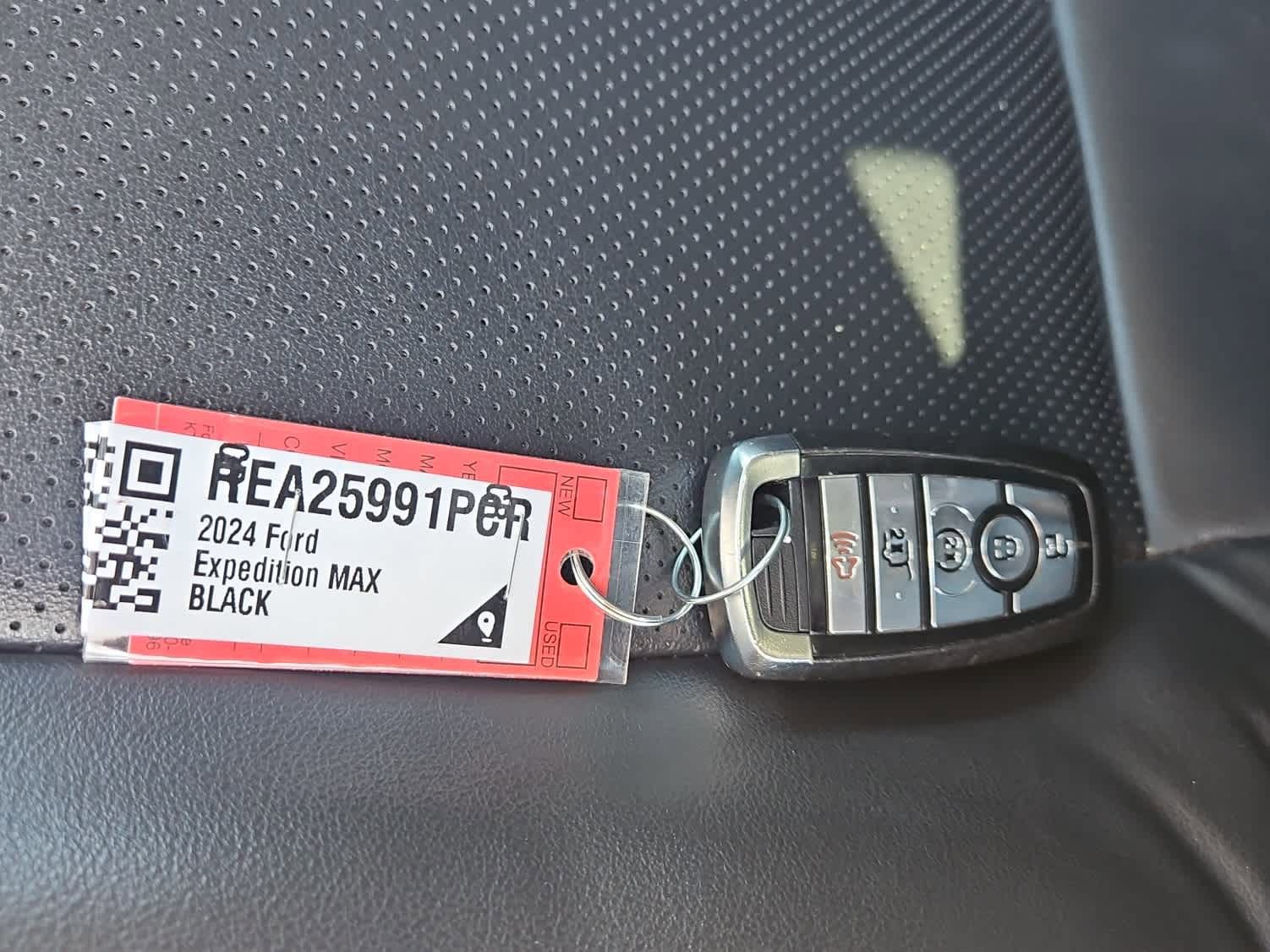 Used 2024 Ford Expedition Max XLT AWD/4WD image 21