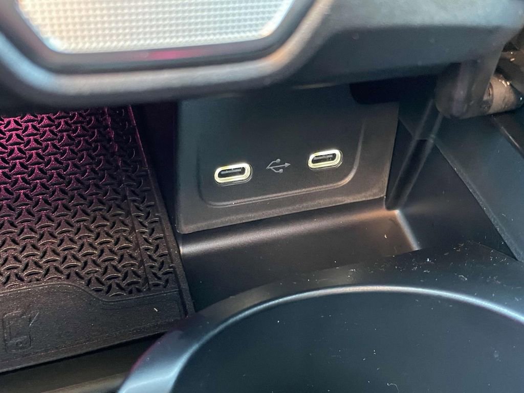 Certified 2025 Mercedes-Benz C 300 Sedan image 25