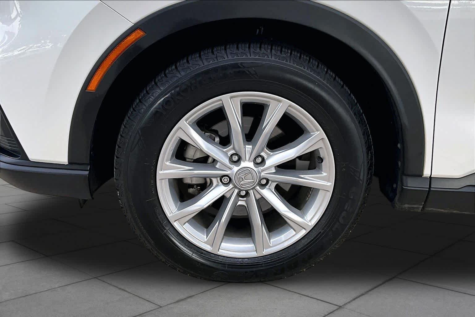 Certified 2025 Honda CR-V EX image 10