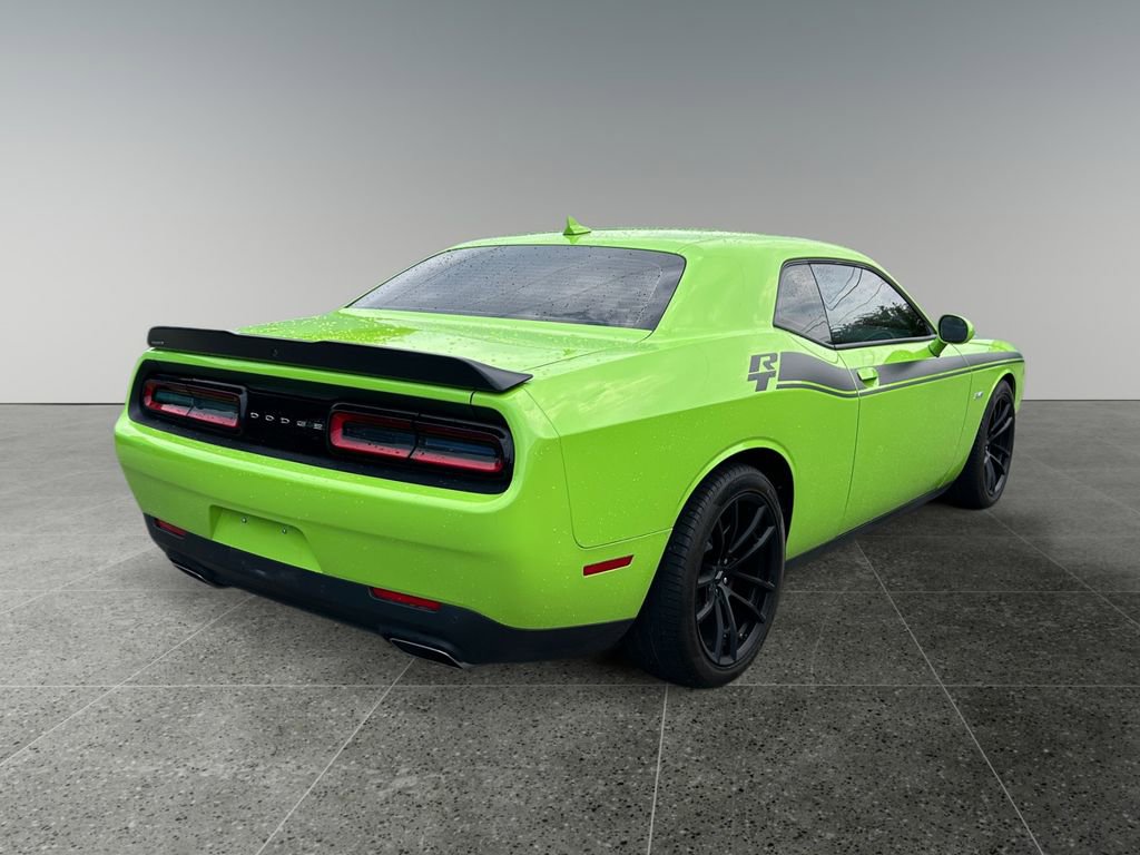 Used 2023 Dodge Challenger R/T w/ Plus Package image 7