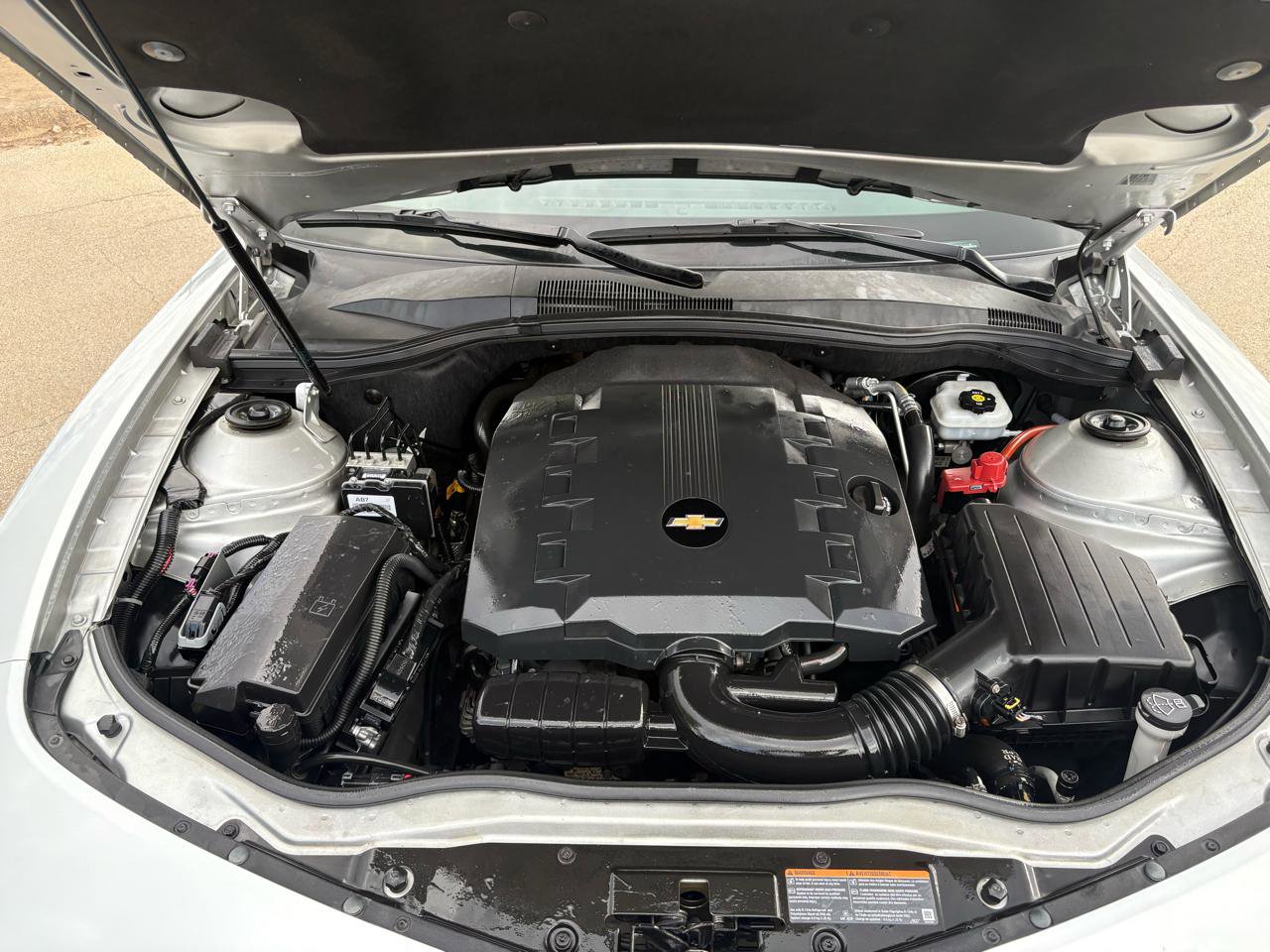 Used 2010 Chevrolet Camaro LS RWD image 38