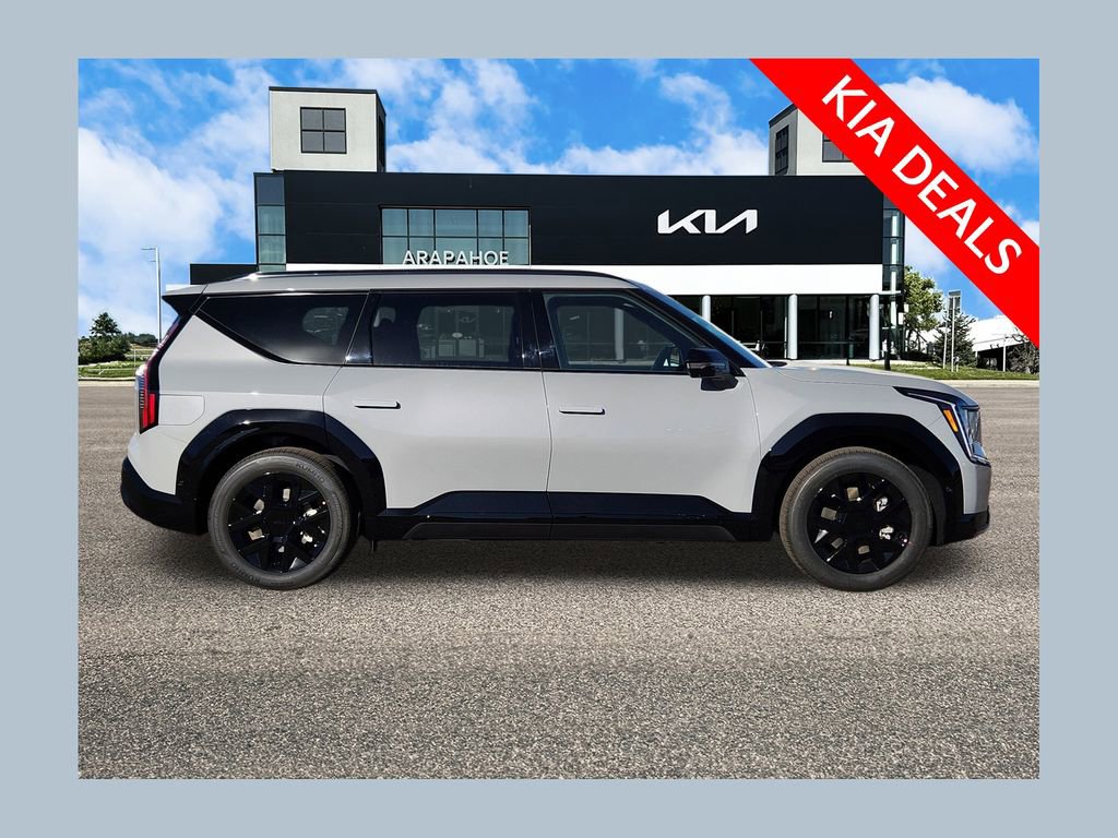 New 2026 Kia EV9 Land w/ Nightfall Edition Package