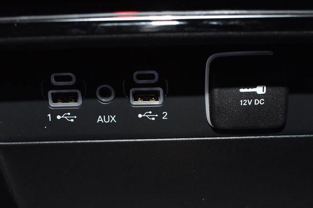 New 2025 Jeep Grand Cherokee L Limited w/ Trailer Tow Package image 16