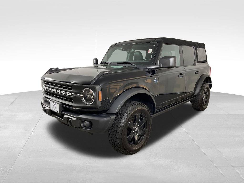 Used 2024 Ford Bronco Black Diamond image 4