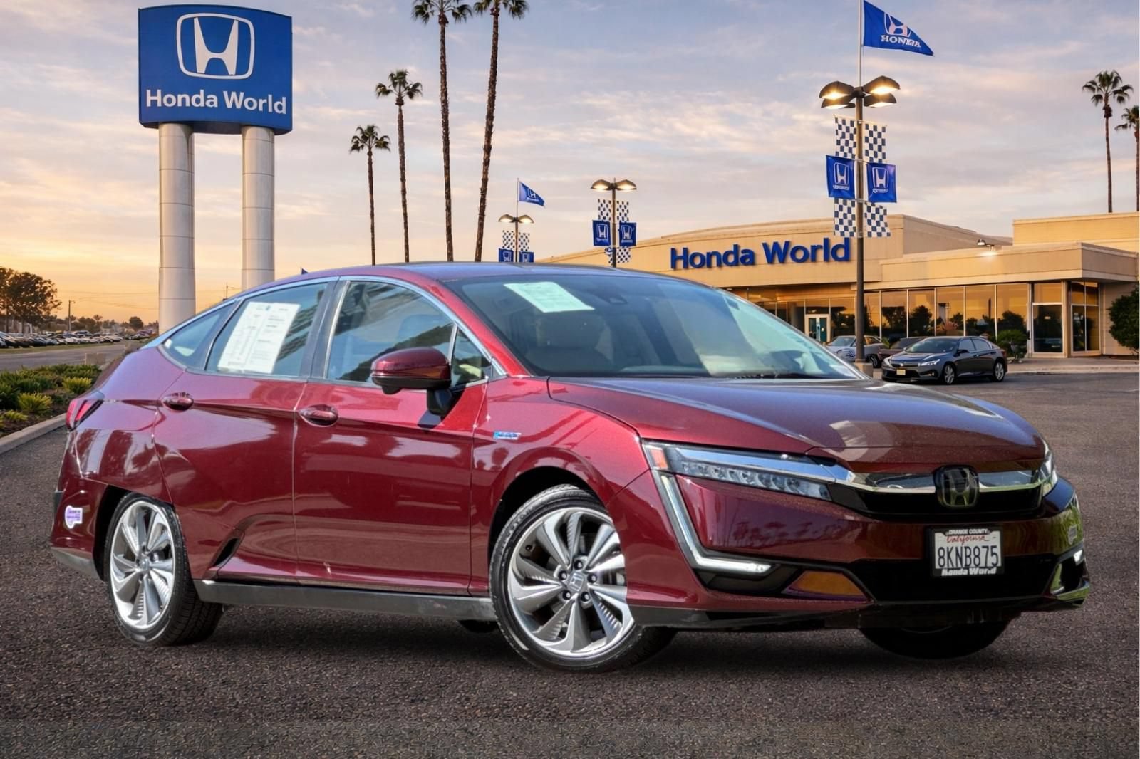 Certified 2019 Honda Clarity Plug-In Hybrid image 2