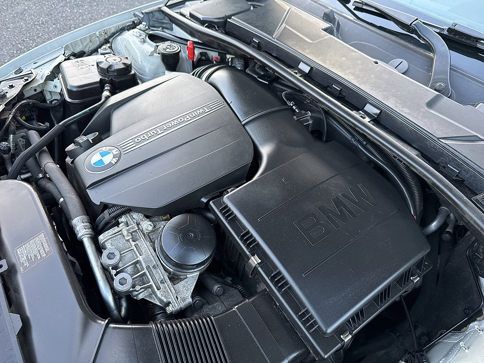 Used 2013 BMW 335i Convertible RWD image 30