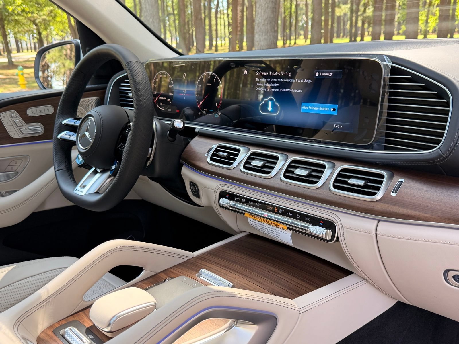 New 2026 Mercedes-Benz GLE 53 AMG 4MATIC image 14