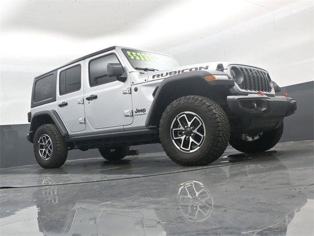 Used 2024 Jeep Wrangler Unlimited Rubicon w/ Technology Group image 41