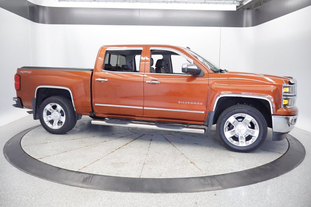 Used 2015 Chevrolet Silverado 1500 LTZ AWD/4WD image 9