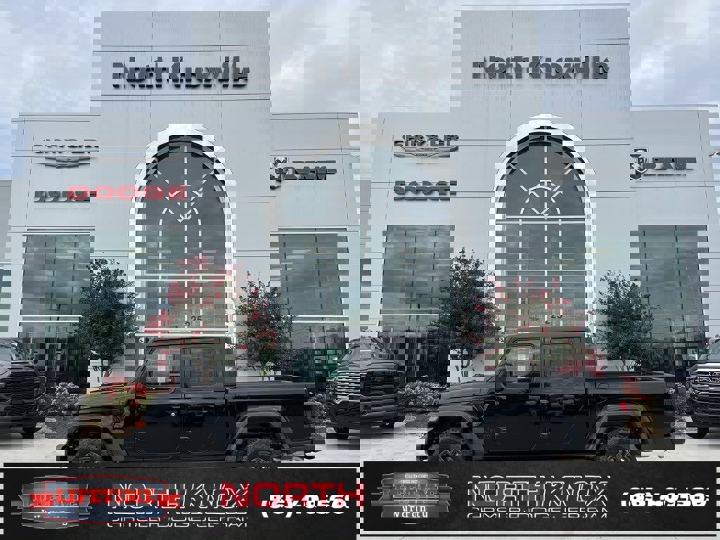 New 2025 Jeep Gladiator Sport image 2