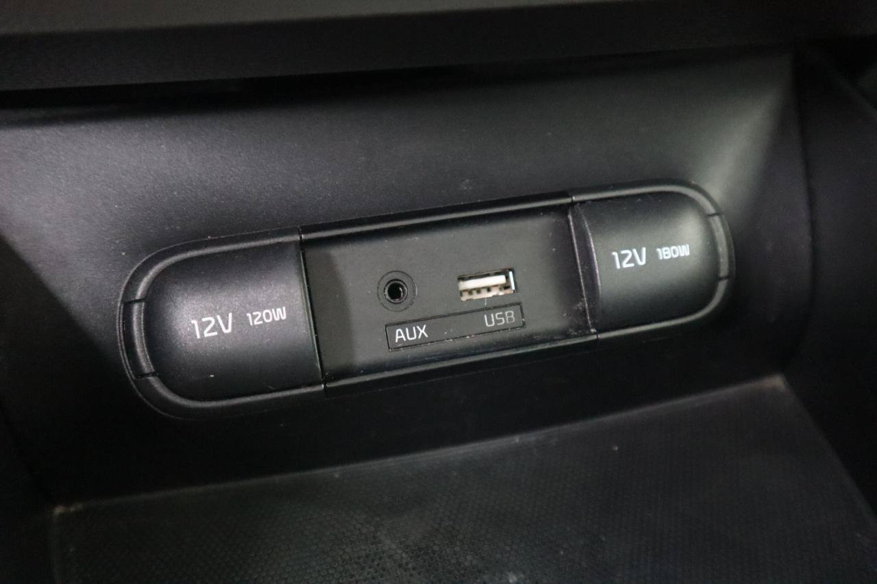 Used 2018 Kia Soul FWD image 58