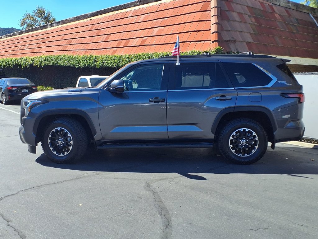 Certified 2024 Toyota Sequoia SR5 w/ SR5 Premium Package AWD/4WD image 3