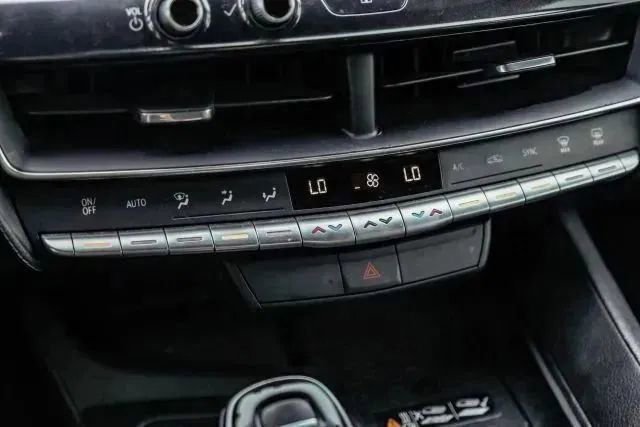 Used 2020 Cadillac CT5 Luxury w/ Sun And Sound Package image 33