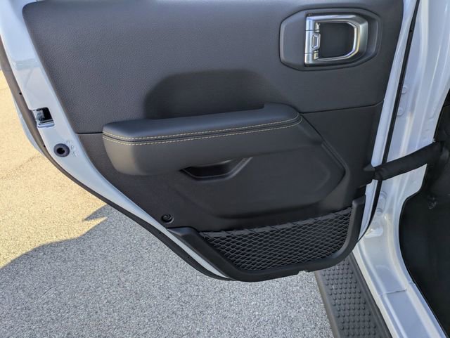 New 2026 Jeep Wrangler Sahara image 21