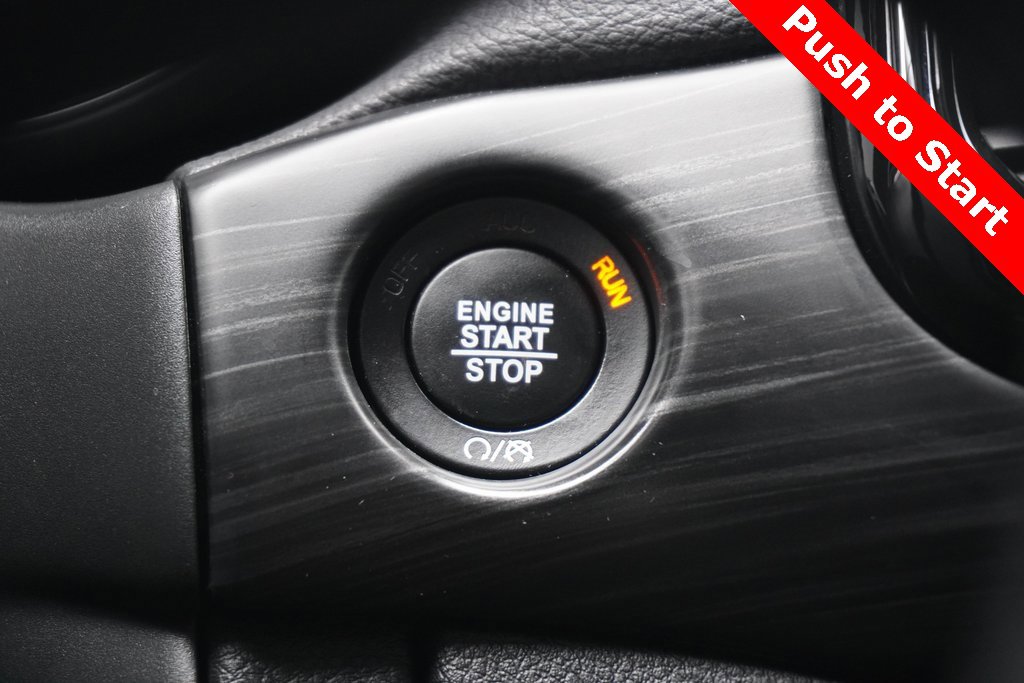 Used 2022 Jeep Grand Cherokee Laredo X image 25