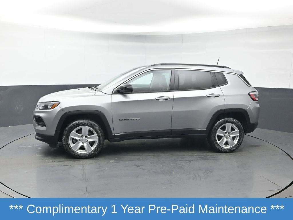 Used 2022 Jeep Compass Latitude w/ Convenience Group image 2
