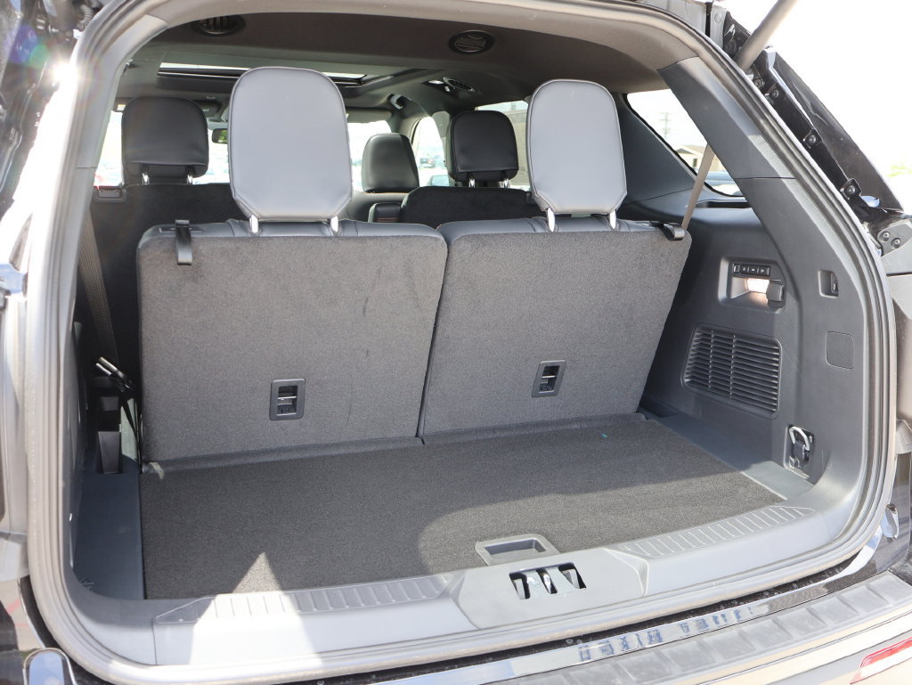 New 2026 Ford Explorer Tremor w/ Tremor Ultimate Package AWD/4WD image 17