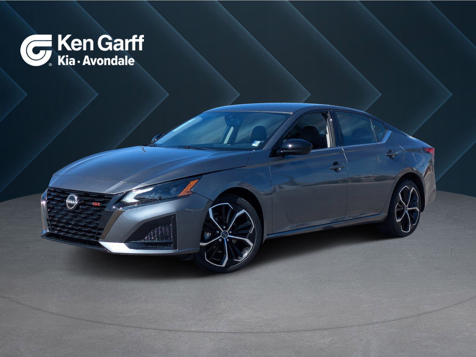 Used 2024 Nissan Altima 2.5 SR image 1