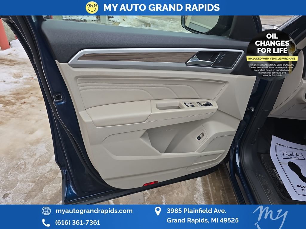 Used 2022 Volkswagen Atlas SEL image 10