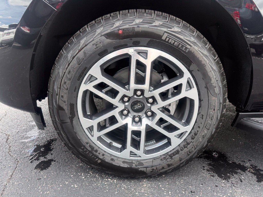 New 2026 Ford Expedition Active AWD/4WD image 11