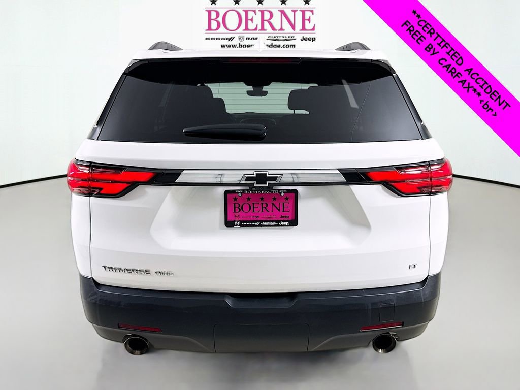 Used 2023 Chevrolet Traverse LT w/ Rear Camera Mirror Package image 6