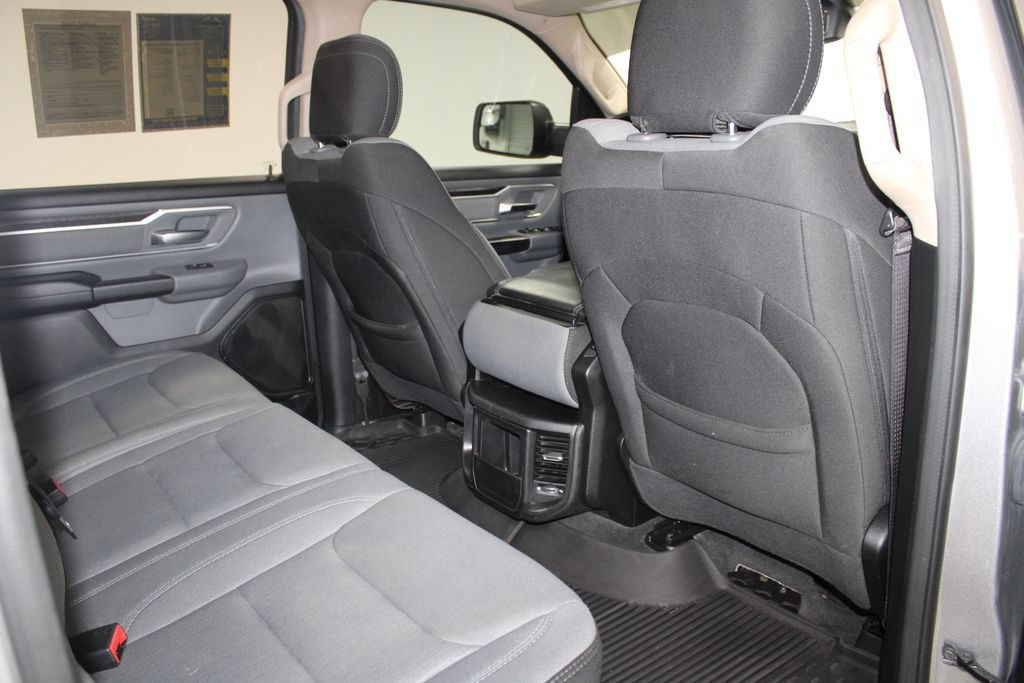 Used 2020 RAM 1500 Big Horn AWD/4WD image 30