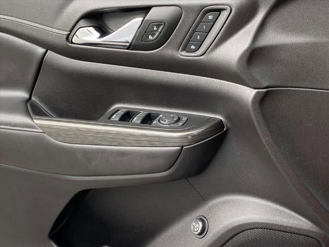 Certified 2022 GMC Acadia SLT w/ Technology Package image 22