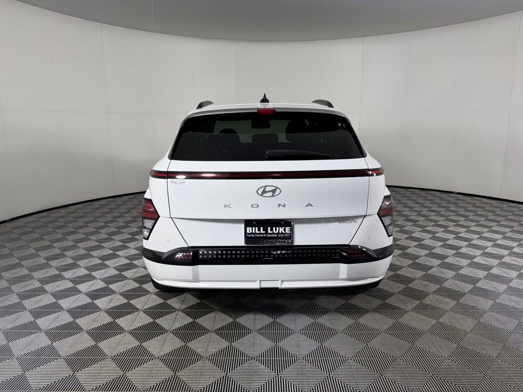 Used 2024 Hyundai Kona Limited FWD image 8