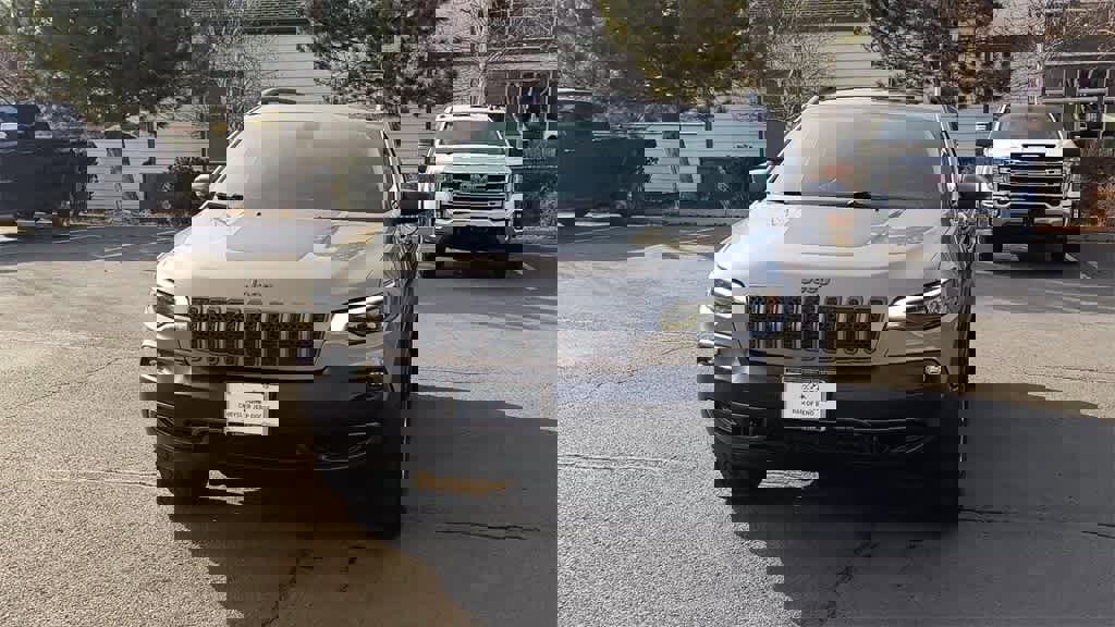 Used 2019 Jeep Cherokee Trailhawk w/ Comfort/Convenience Group image 4