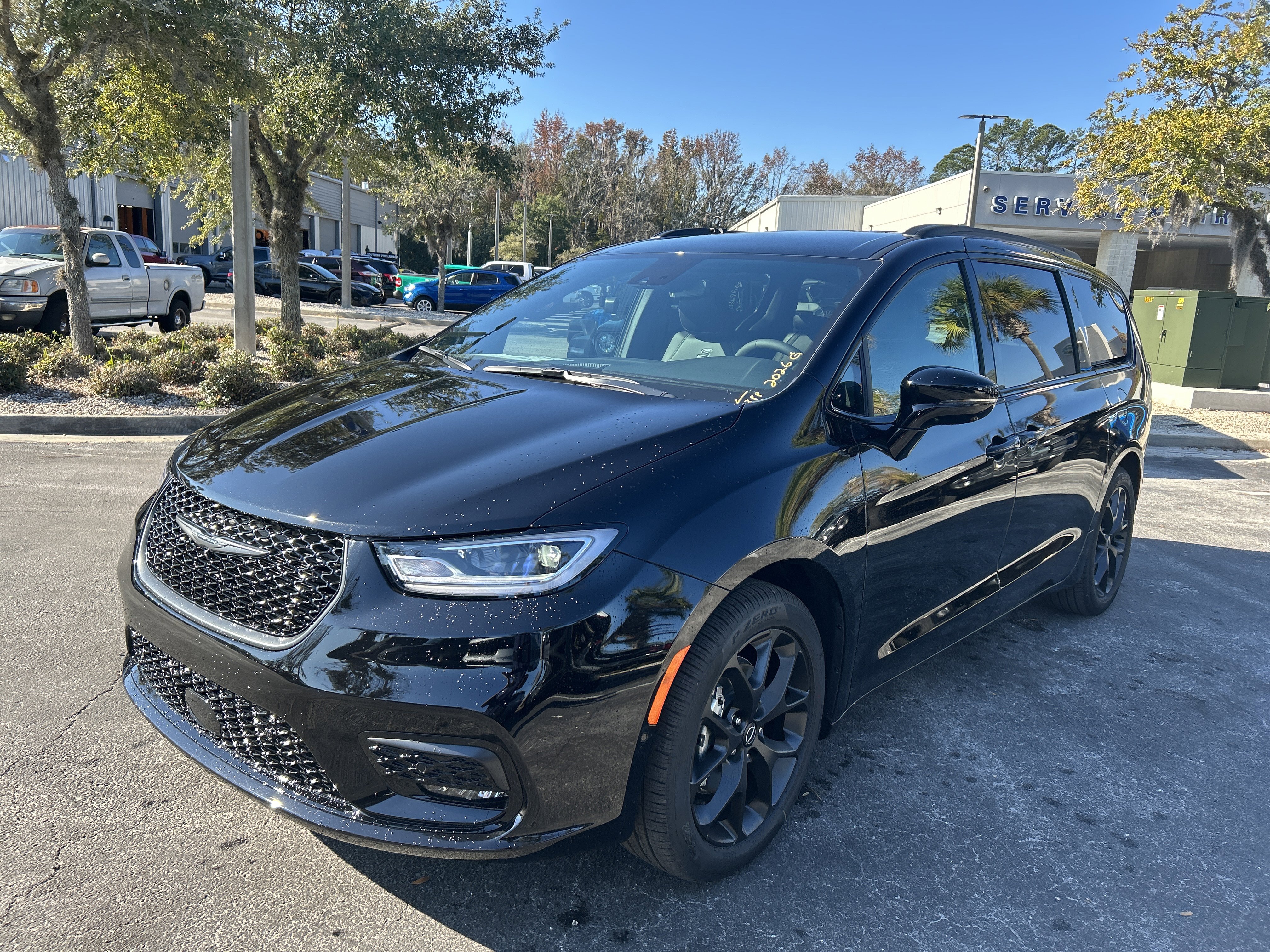 New 2026 Chrysler Pacifica Select image 24