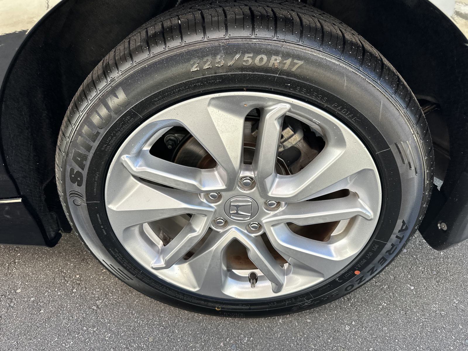 Used 2019 Honda Accord LX image 31
