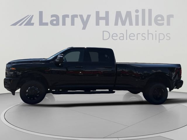 New 2026 RAM 3500 Big Horn AWD/4WD image 2