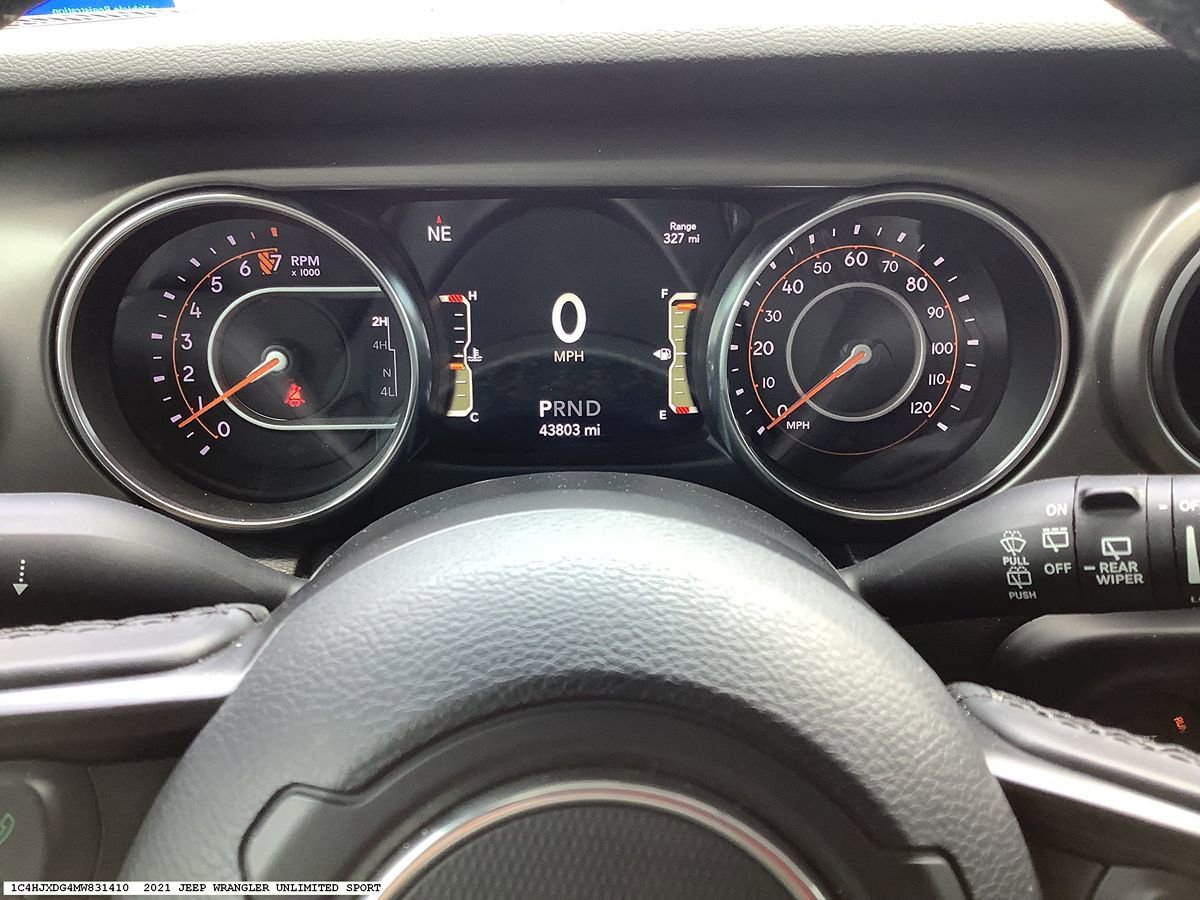 Used 2021 Jeep Wrangler Unlimited Sport AWD/4WD image 4