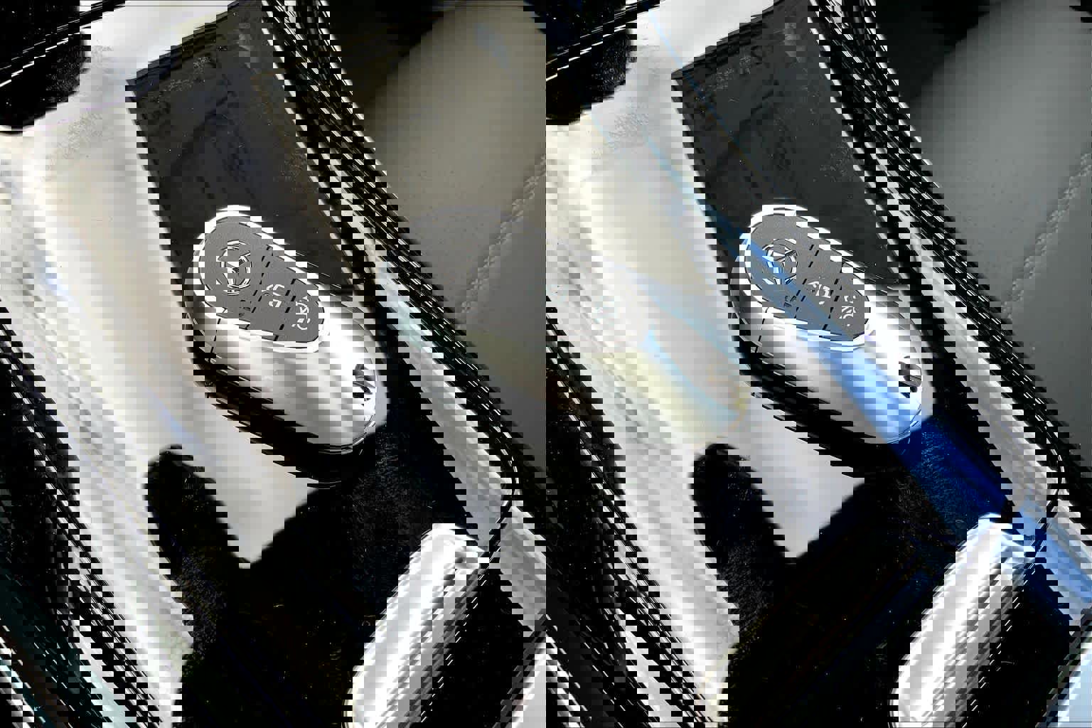 Certified 2026 Mercedes-Benz C 300 4MATIC Sedan image 21