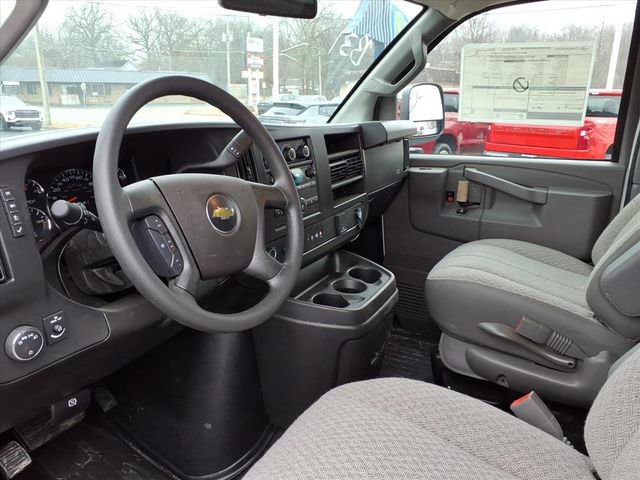 New 2026 Chevrolet Express 2500 w/ Driver Convenience Package image 9