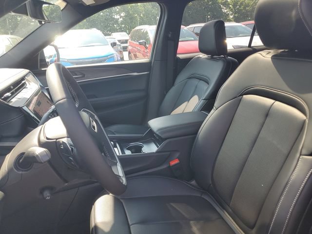 New 2026 Jeep Grand Cherokee L Limited w/ Luxury Tech Group II AWD/4WD image 18