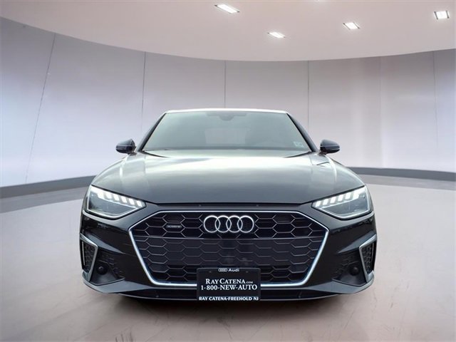 Used 2023 Audi A4 2.0T Premium w/ Convenience Package image 2