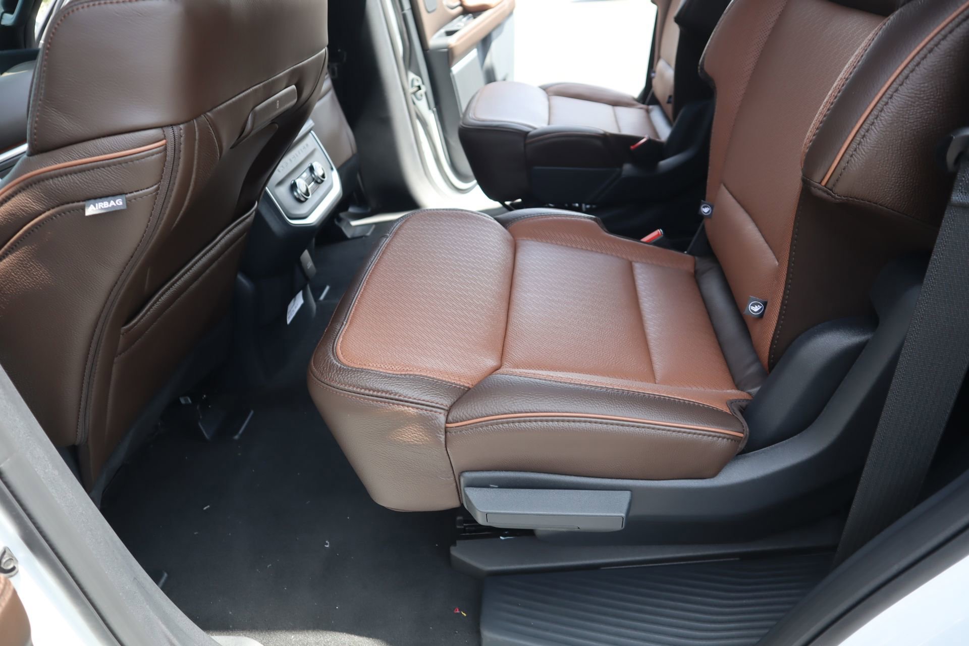 New 2026 Ford Expedition King Ranch AWD/4WD image 13