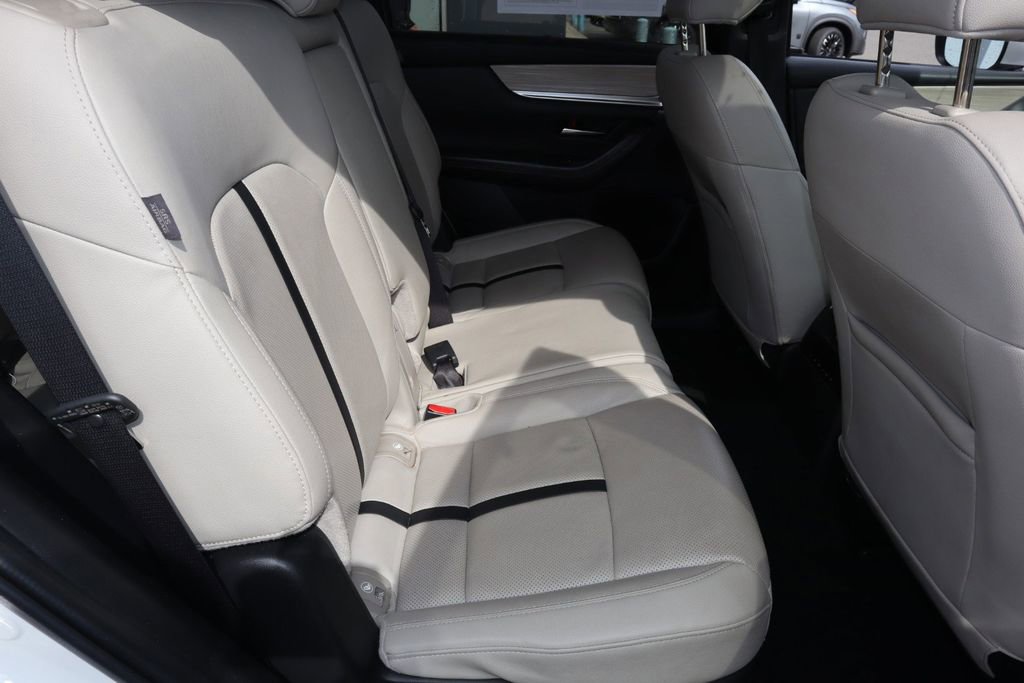 Used 2024 MAZDA CX-90 Plug-In Hybrid w/ Preferred AWD/4WD image 27