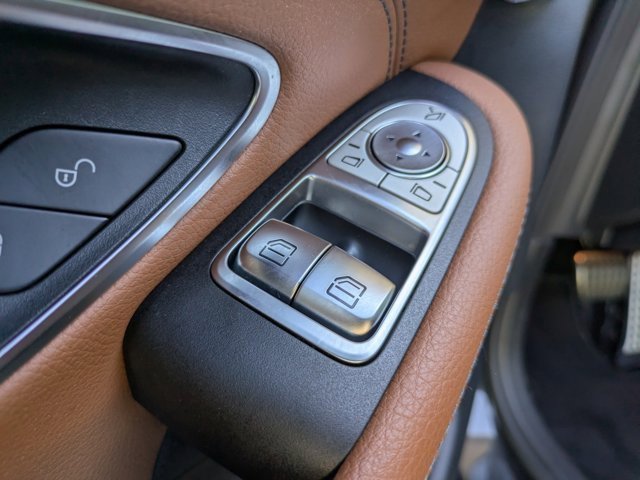 Used 2019 Mercedes-Benz C 300 4MATIC Coupe image 20