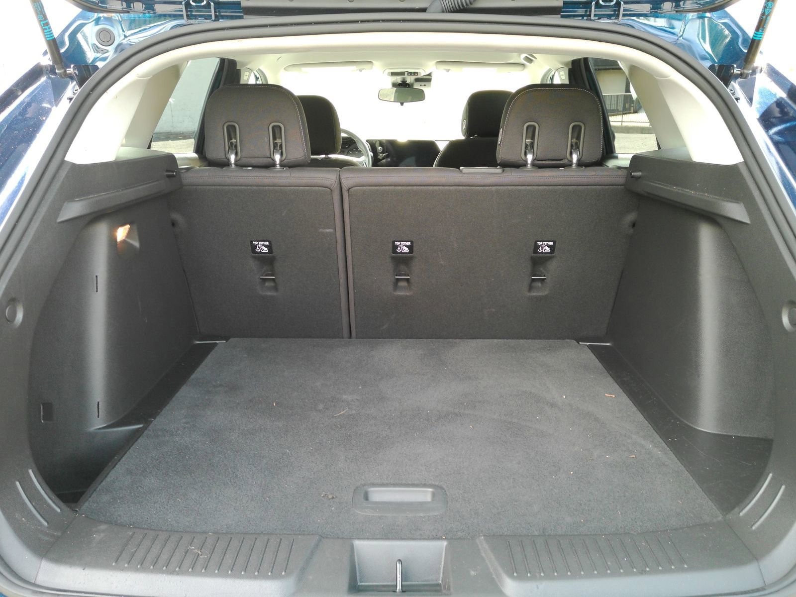 Used 2024 Chevrolet Trax LS w/ LS Convenience Package FWD image 8