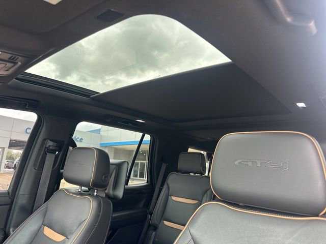 Used 2021 GMC Yukon AT4 w/ Rear Media and Nav Package AWD/4WD image 23