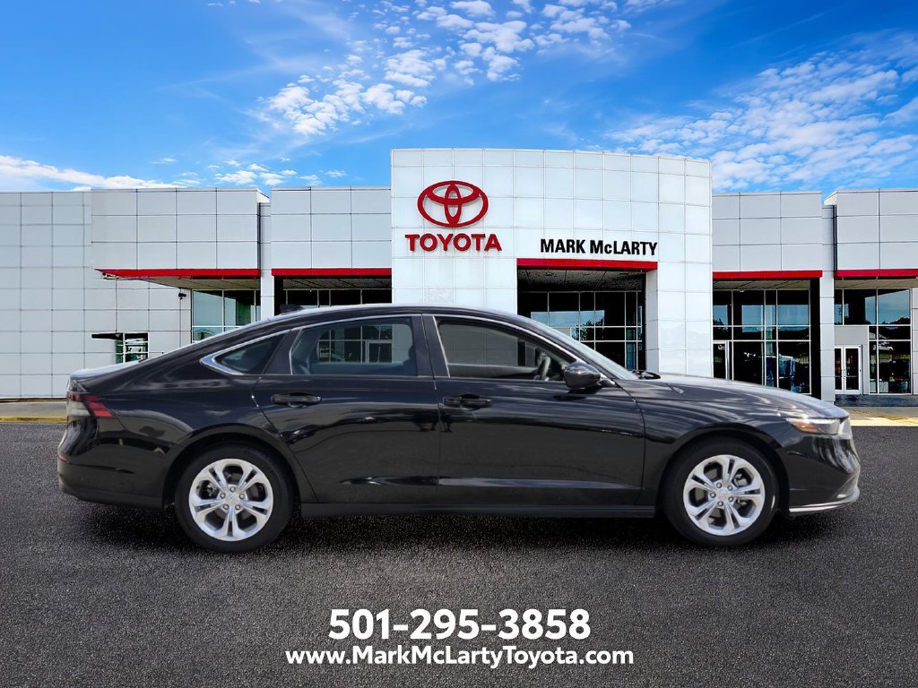 Used 2025 Honda Accord LX image 6