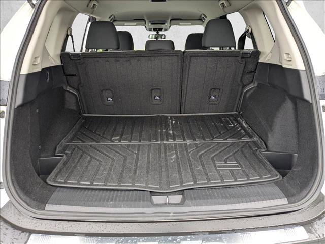 Used 2022 Nissan Rogue SV image 6