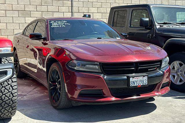 Certified 2017 Dodge Charger SE w/ Blacktop Package RWD image 3
